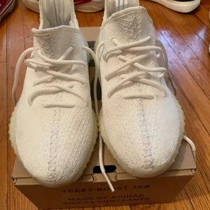 White Adidas Yeezy Boost 350 V2 11